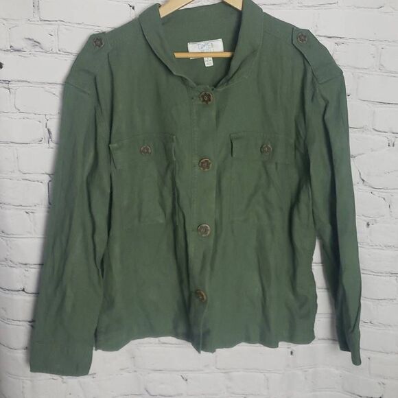 Time and Tru Green Button Down Longsleeve Top - Picture 3 of 12